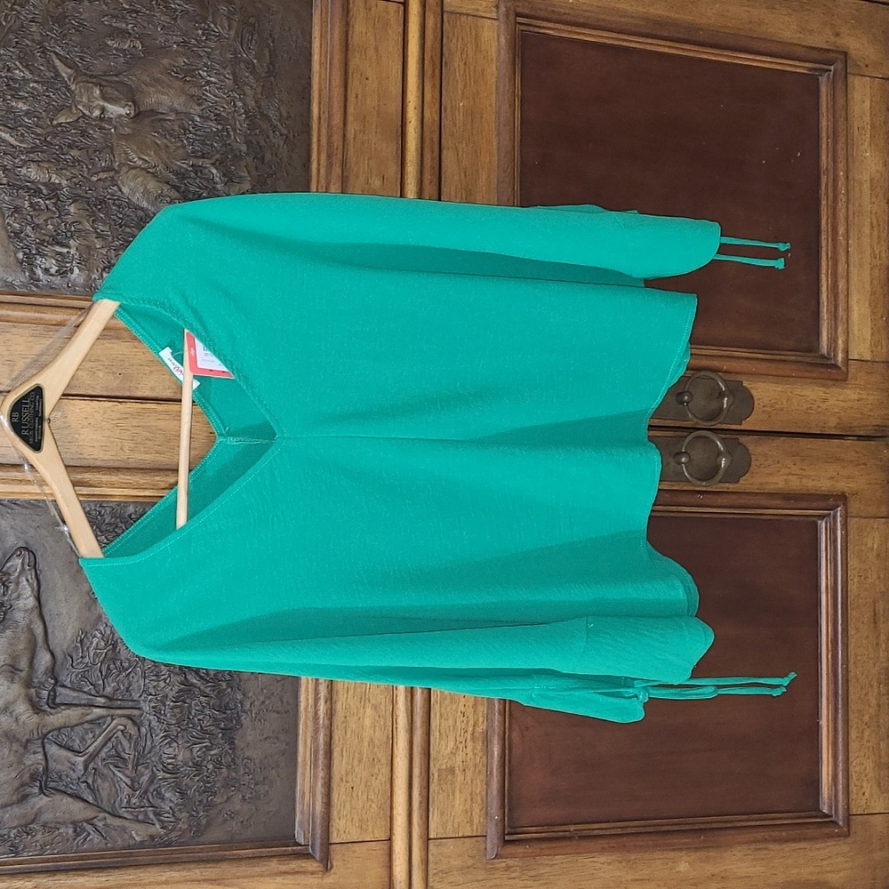 GeeGee Green Top